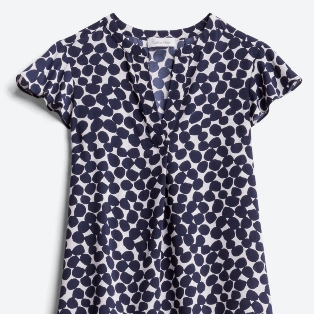 CALVIN KLEIN SUIT SEPARATES Tallia Flutter Sleeve Blouse